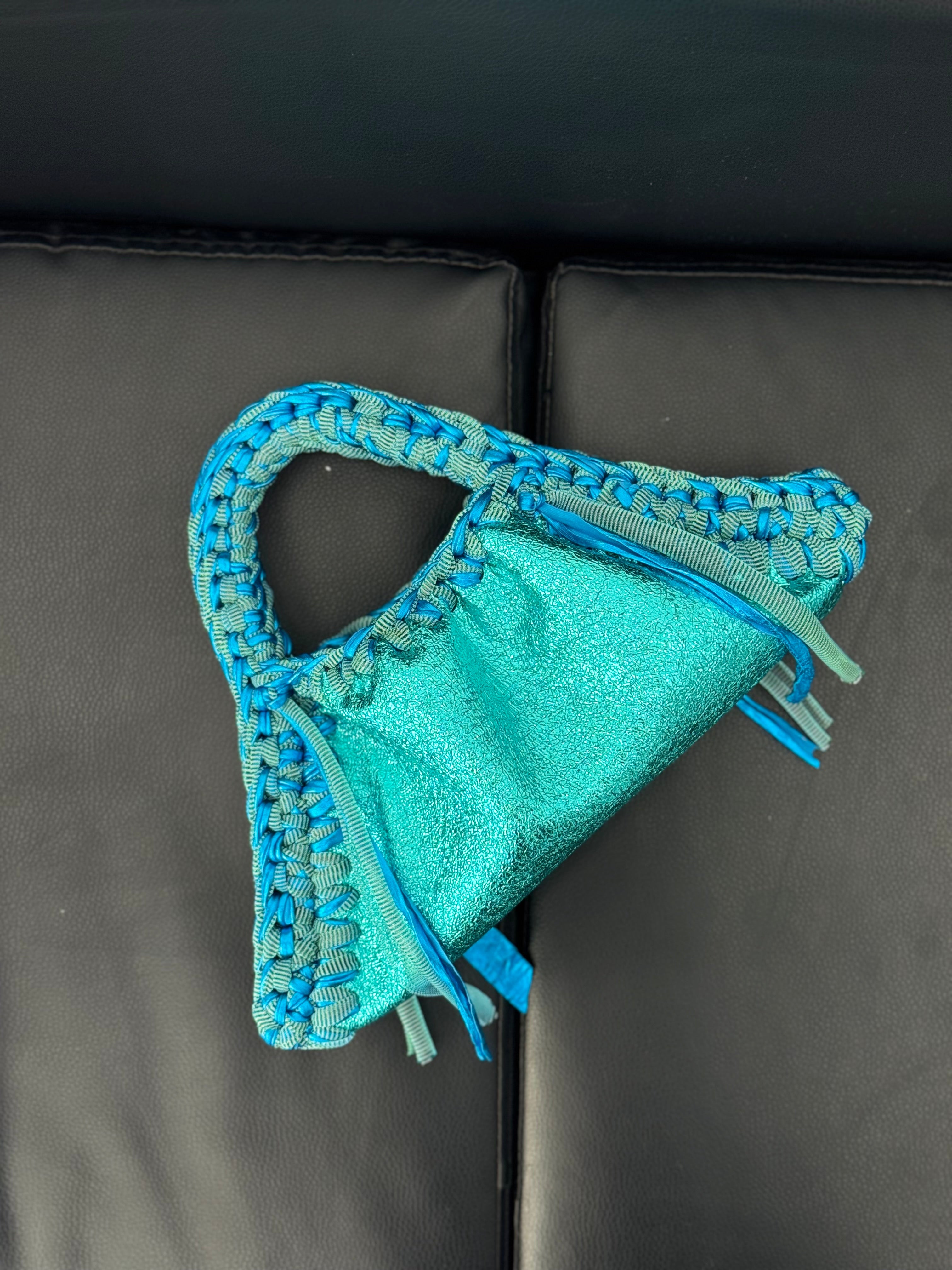 CLAIRE TURQUOISE MINI