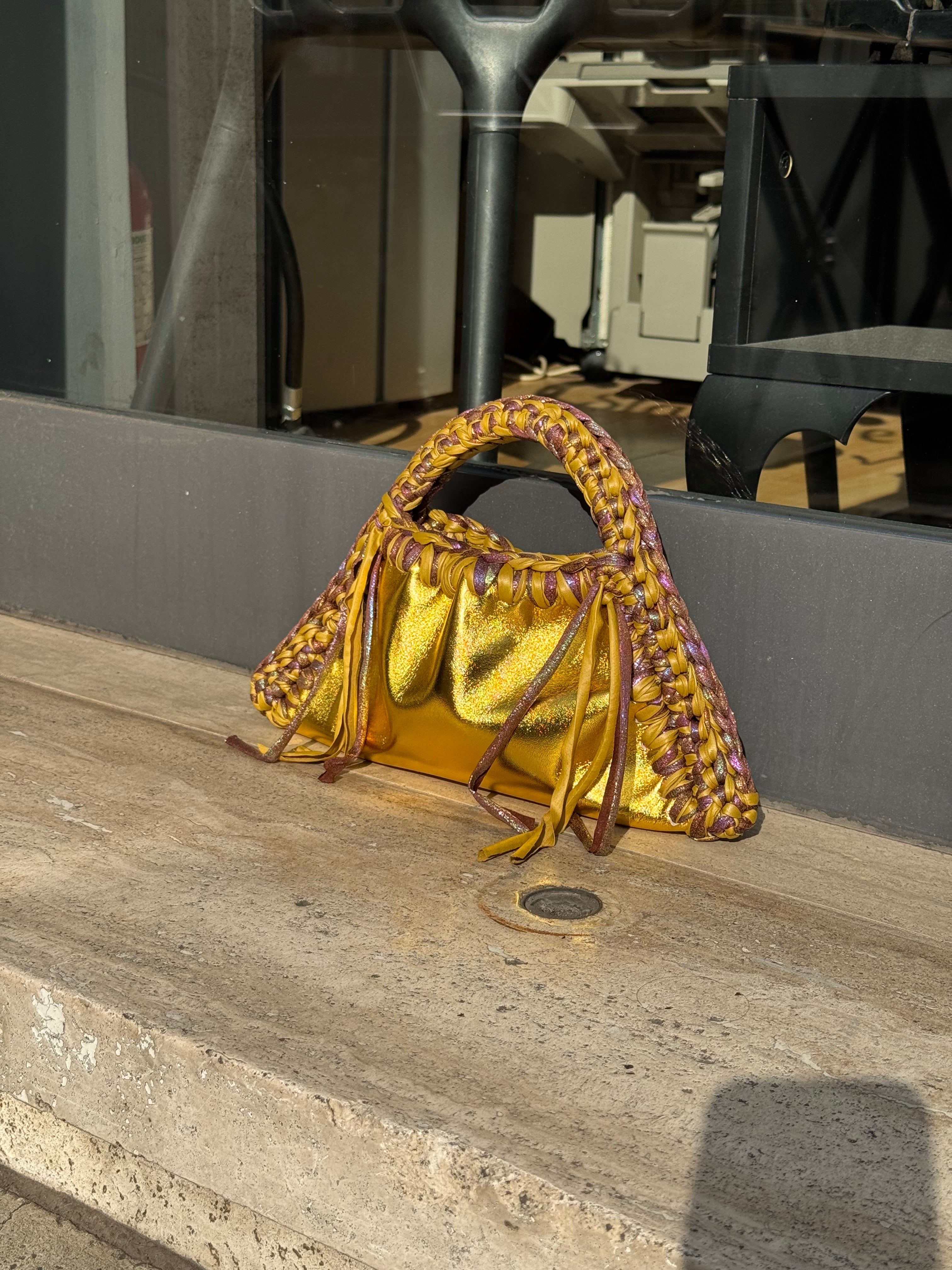 CLAIRE ZAFFERANO MINI